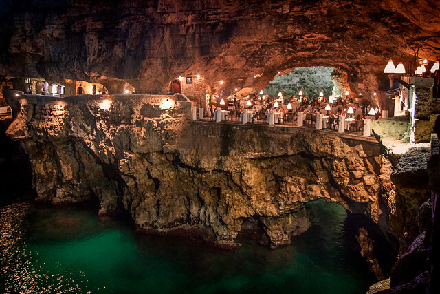 Grotta Palazzese, uno de los restaurantes más extraños del mundo