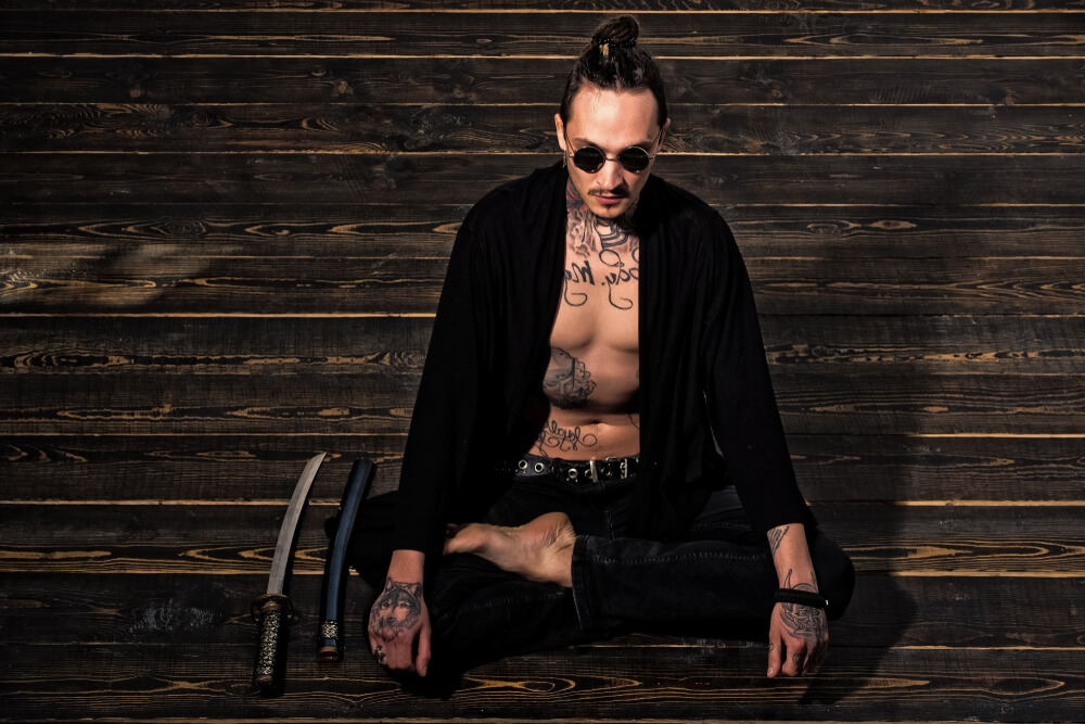 Hombre tatuado