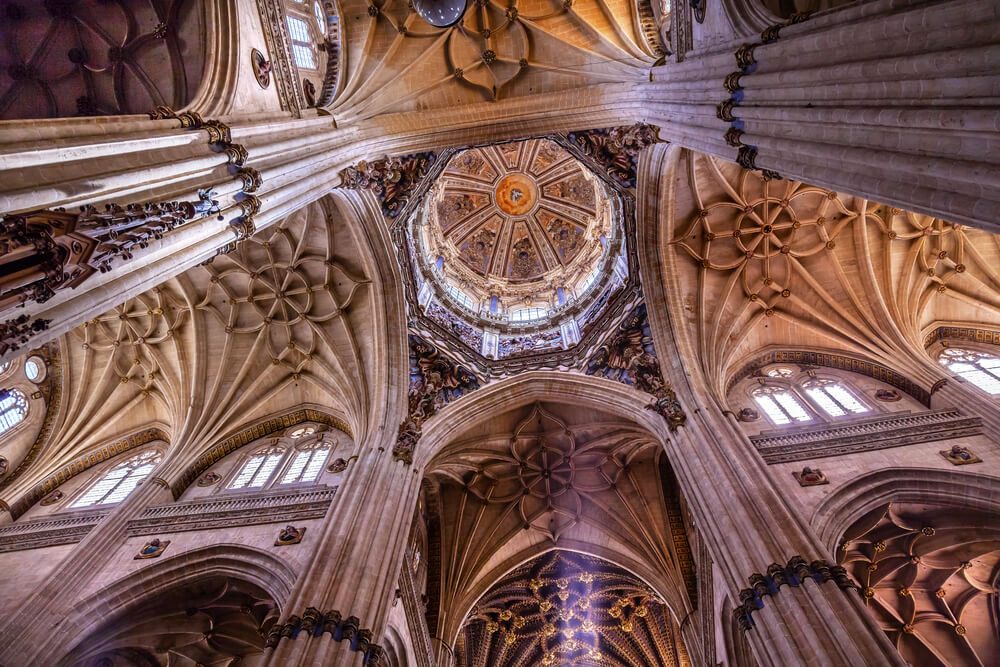 Interior catedral Nueva Salamanca