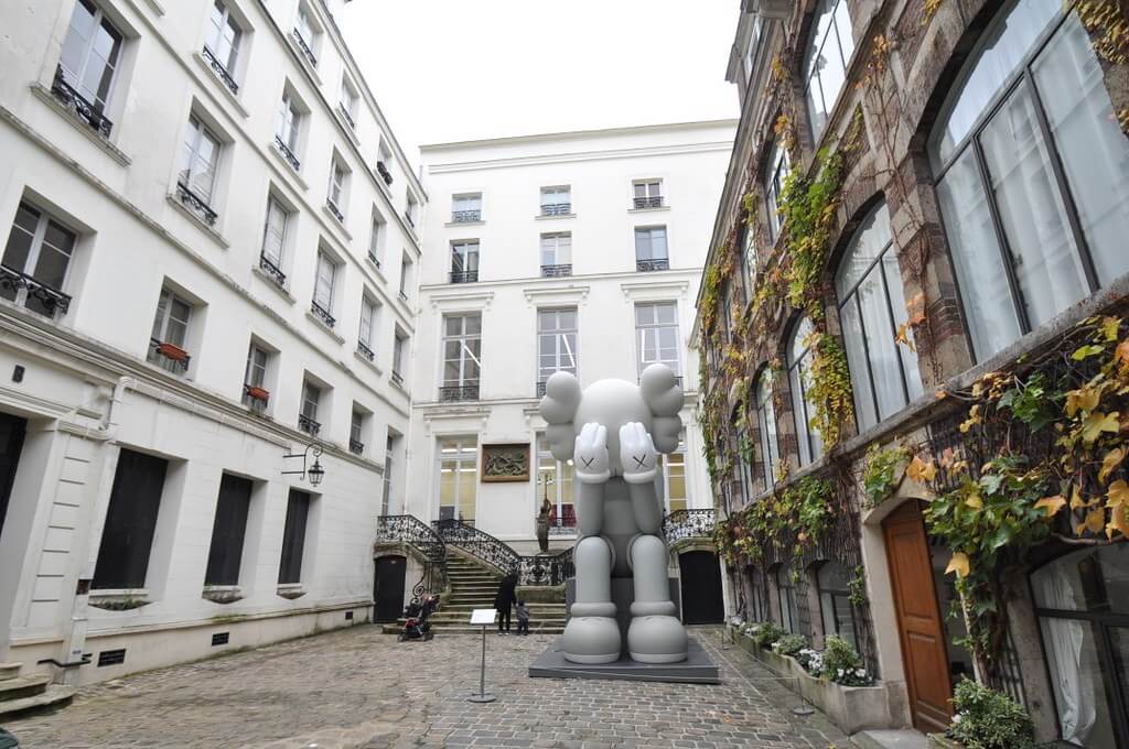 Galeria Perrotin en París, una de las galerías de arte más famosas
