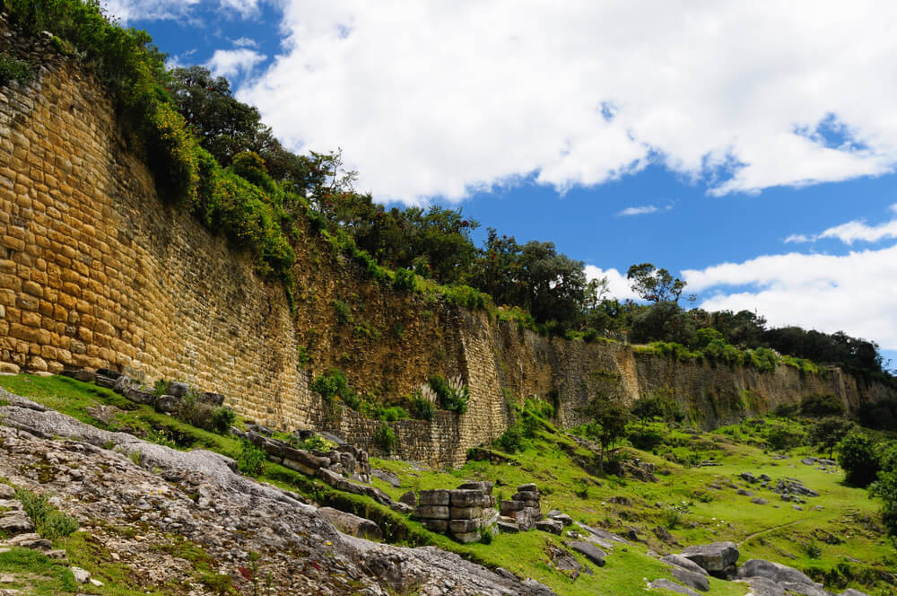 Muralla de Kuélap