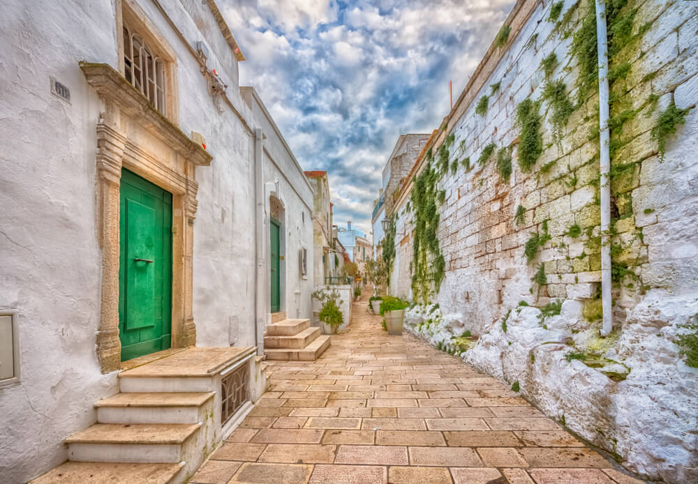 Muralla de la ciudad blanca de Ostuni