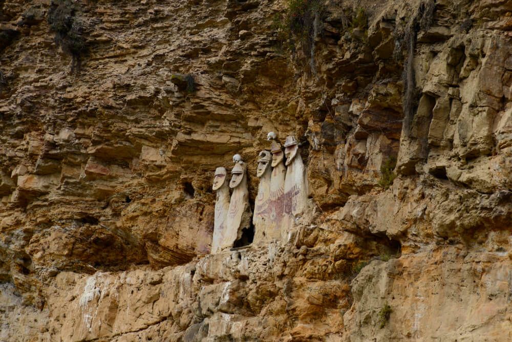 Sarcófagos de Karajía