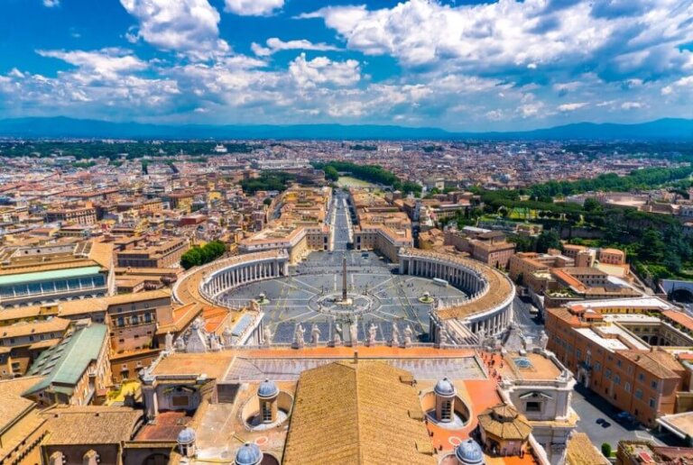 El Estado de la Ciudad del Vaticano, un país independiente