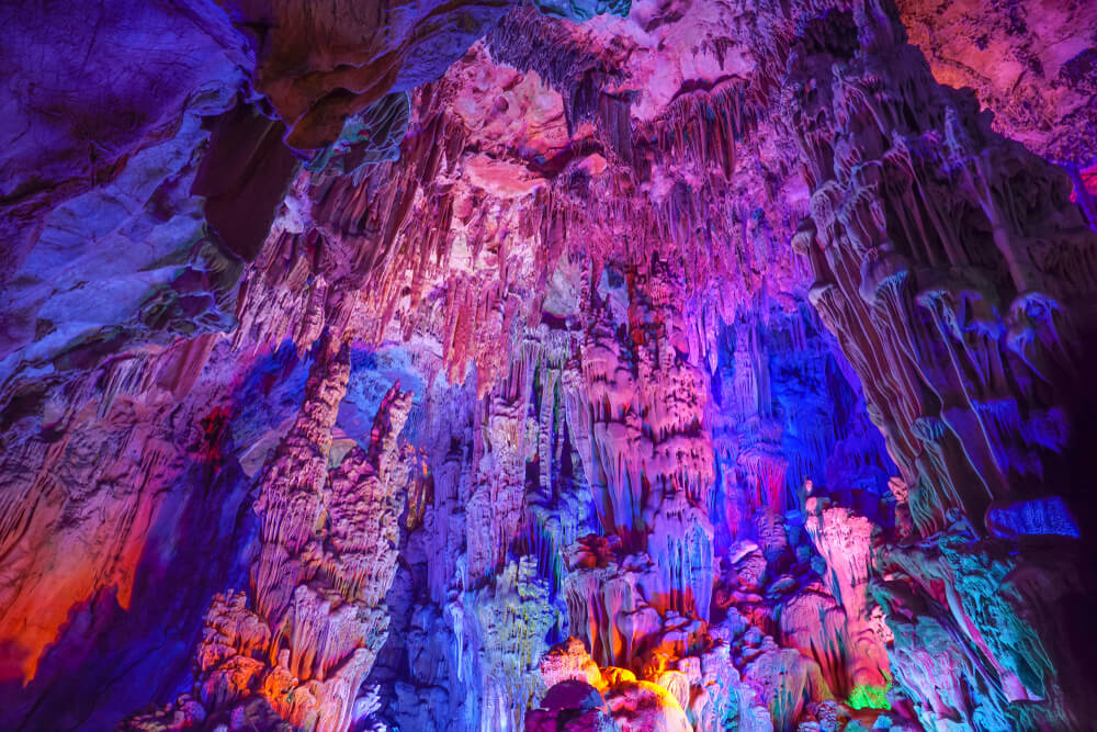 Cueva de la Flauta de la Caña