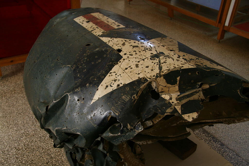 Restos de un avión derribado en la crisis delos misiles