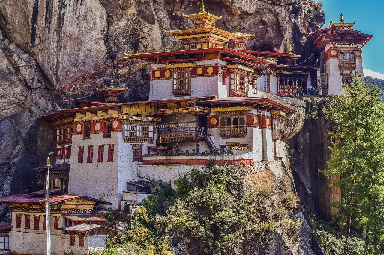 Monaserio Taktshang en Bután, uno de los destinos subestimados