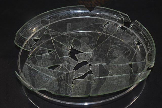 Patena de Cristo en Majestad