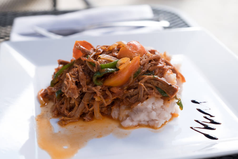 Plato de ropa vieja