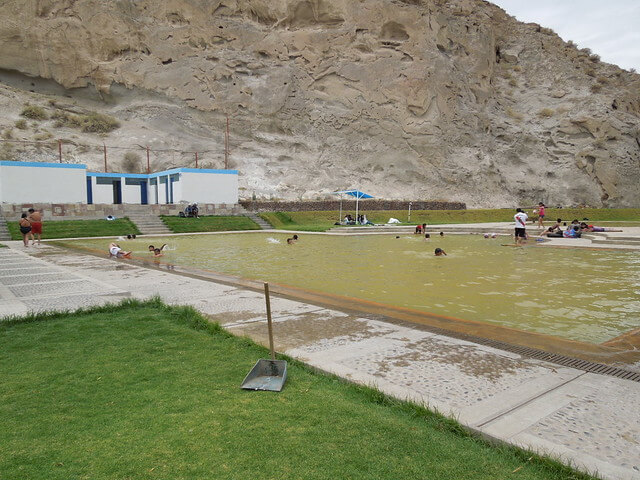 Aguas termales en Yura