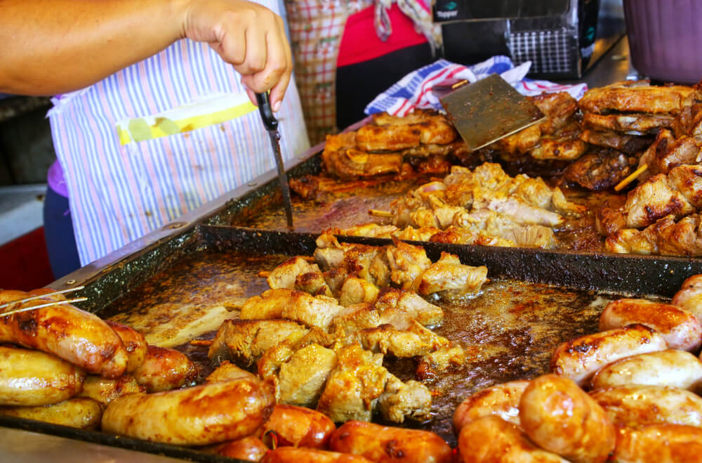 Parrilla con asado