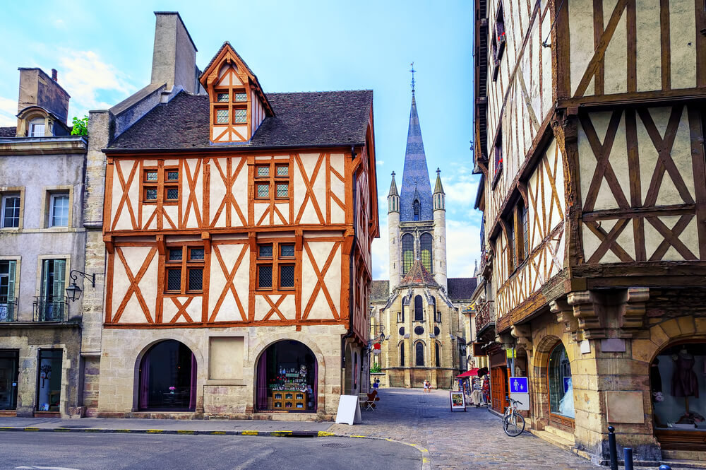 Notre Dame de Dijon, parte de la historia de Borgoña