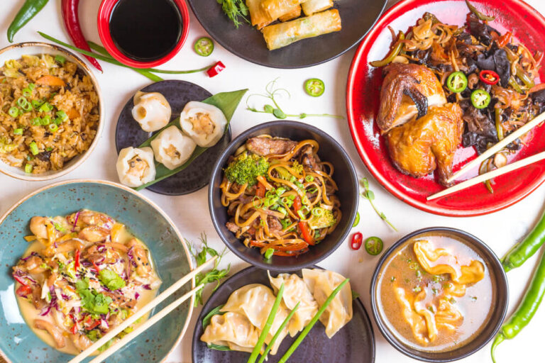 Un recorrido por la gastronomía china, la cocina milenaria
