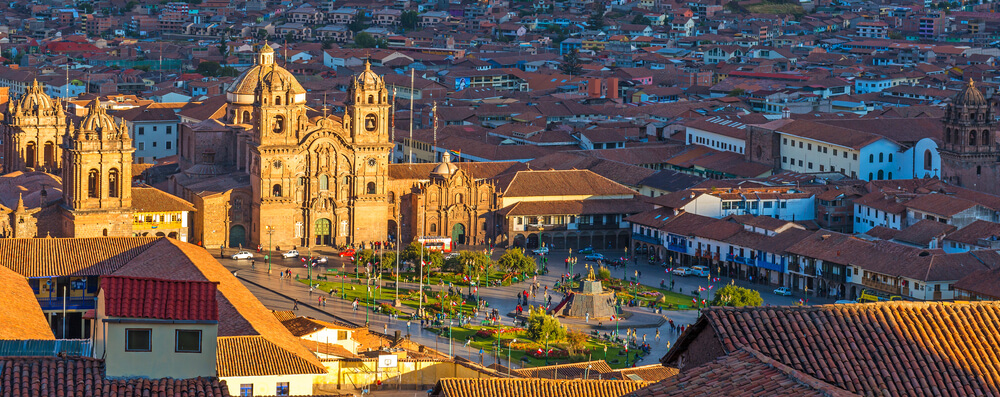 Catedral y plaza de Armas de Cuzco