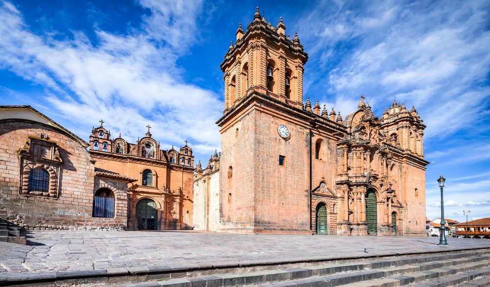Descubre la impresionante catedral de Cuzco