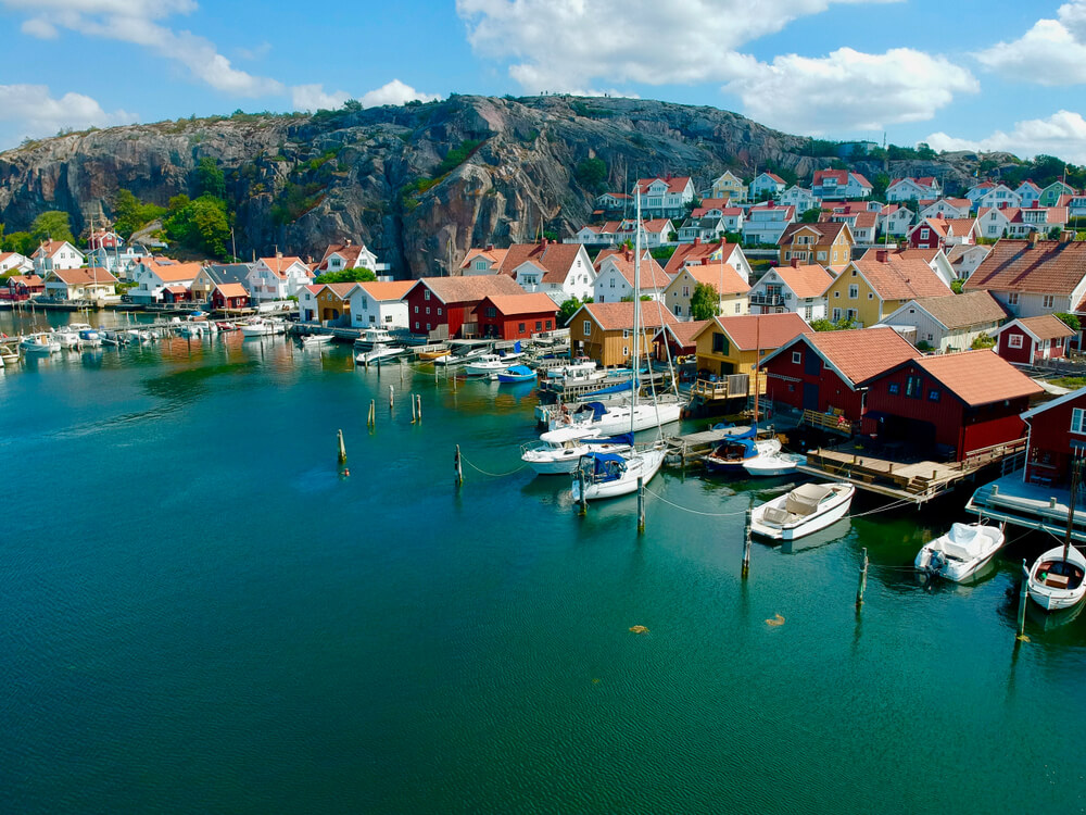 Vista de Fjällbacka, uno de los pueblos de la costa oeste de Suecia