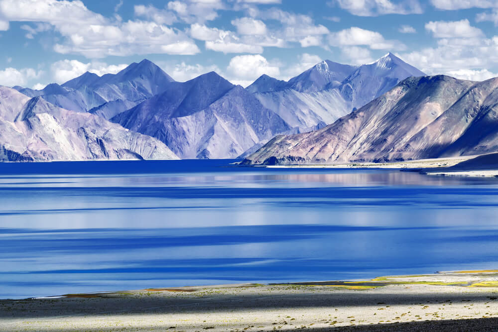 Vista del lago Pangong Tso