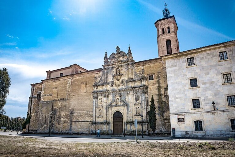 Conoce el monasterio de San Zoilo en Carrión de los Condes