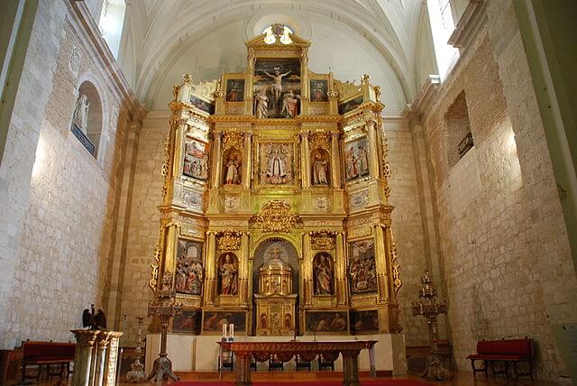 Retablo mayor de la iglesia