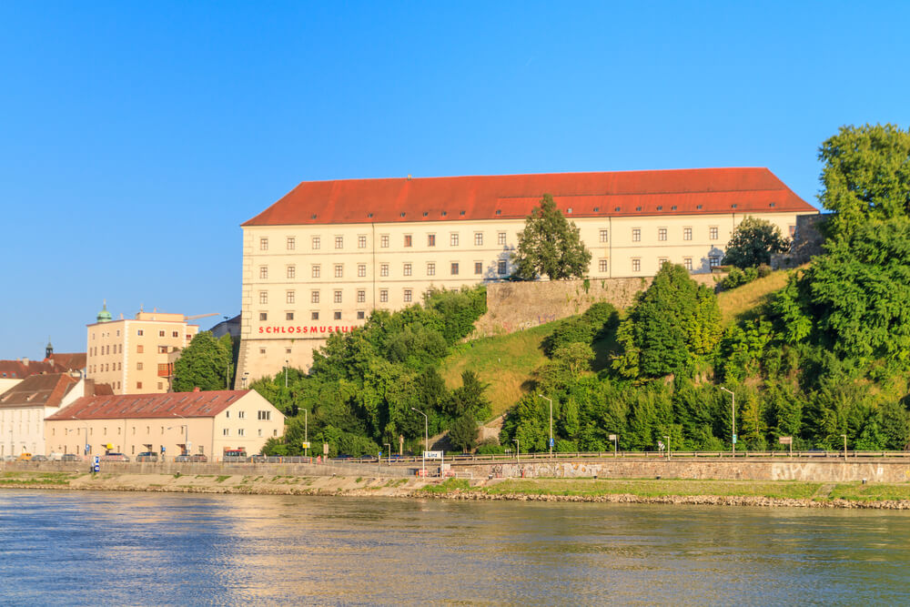 Vista del Schlossmuseum en Linz