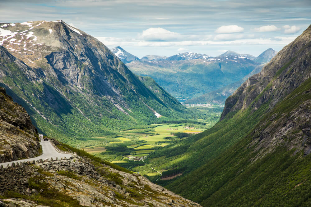 Paisaje desde la Trollstigen