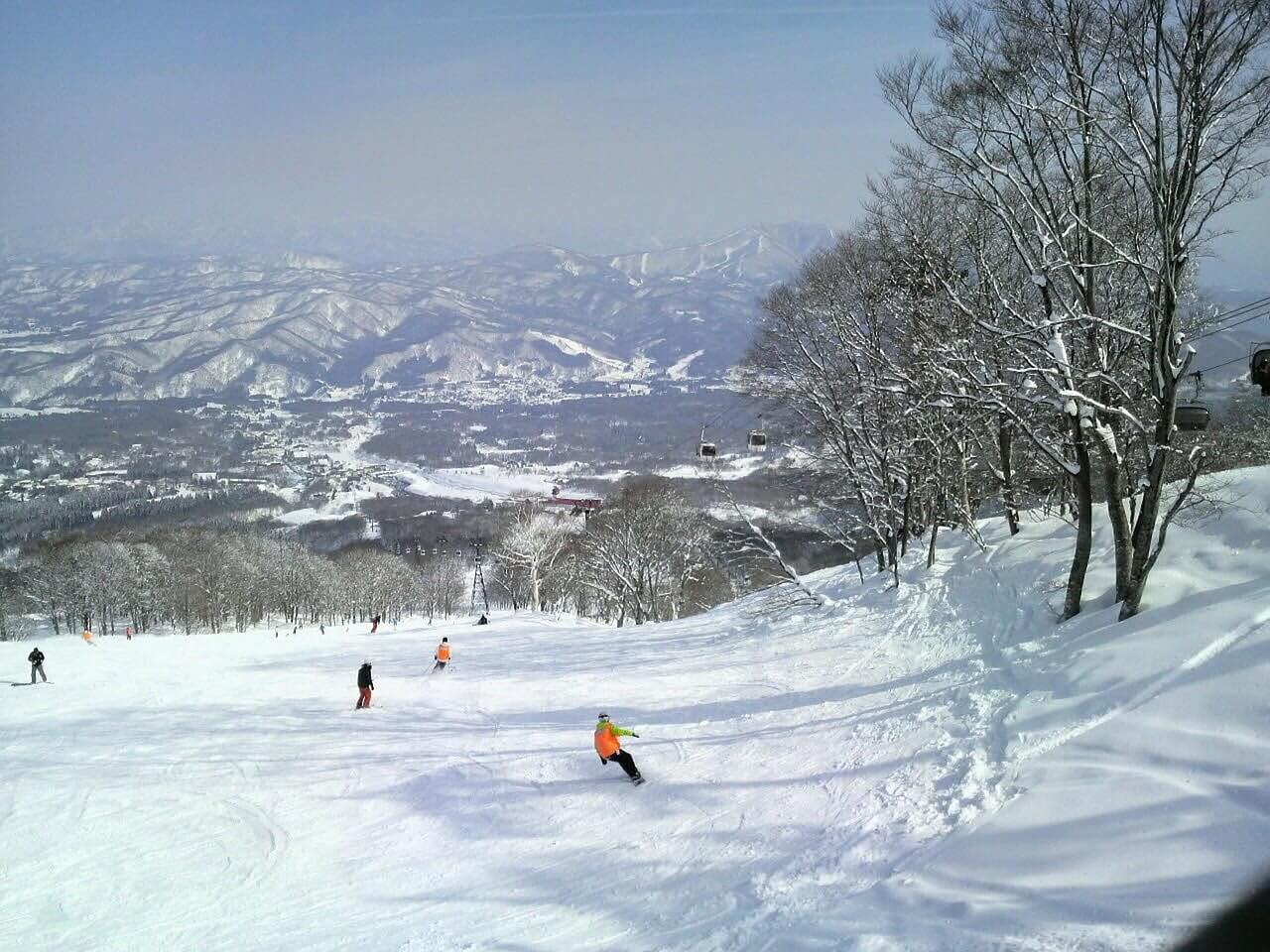 Esquiadores en Japón