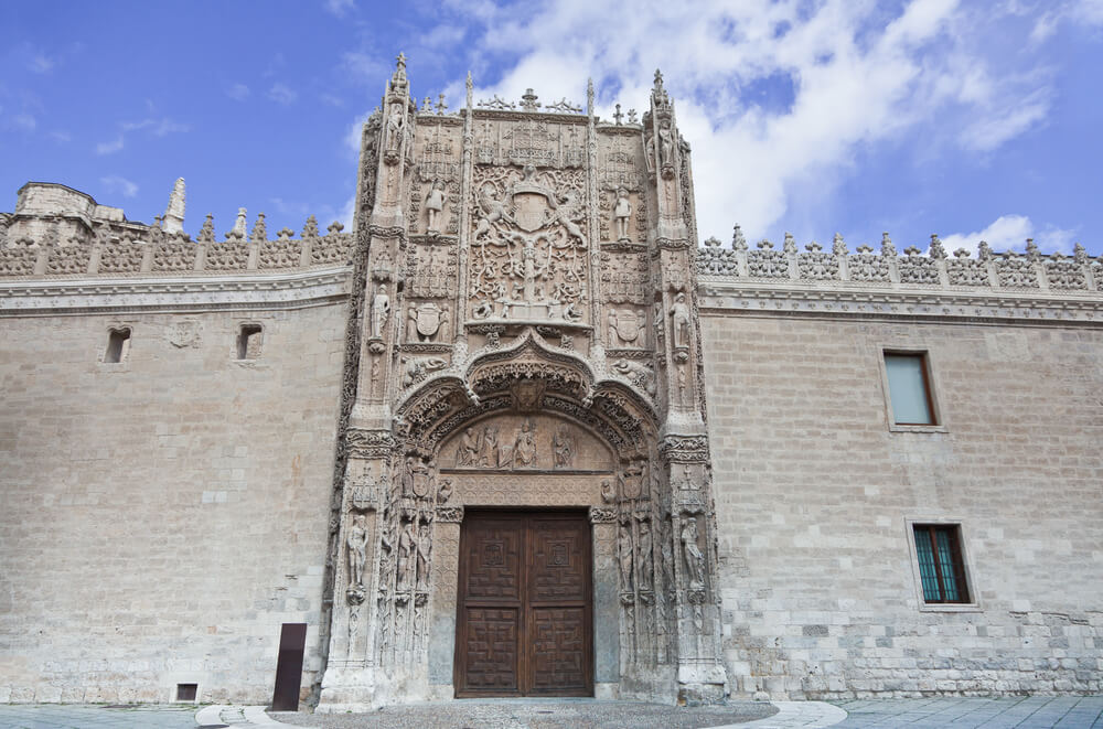 Fachada del Colegio de San Gregorio de Valladolid