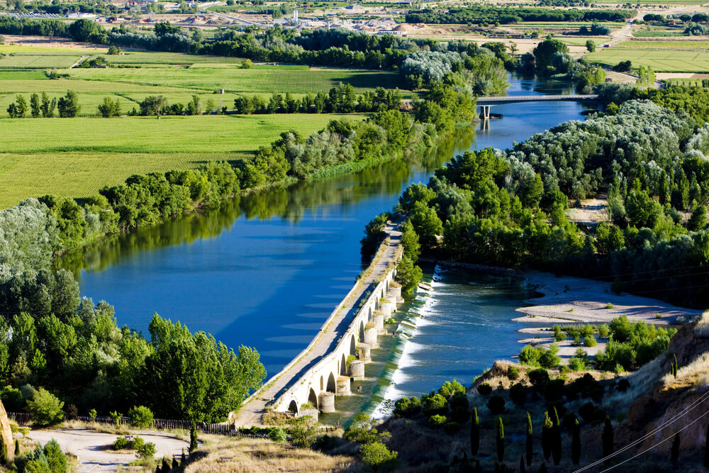 Vista del puente romano
