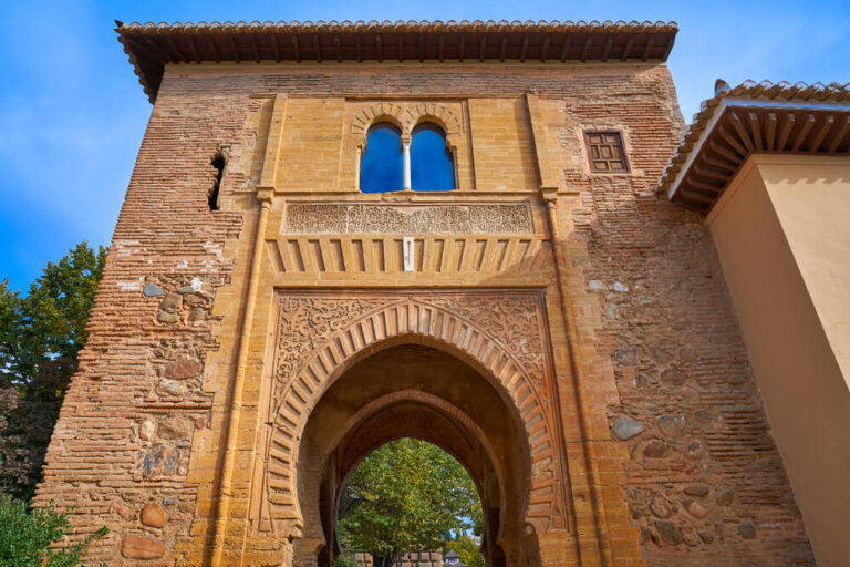 Los secretos de las puertas de la Alhambra