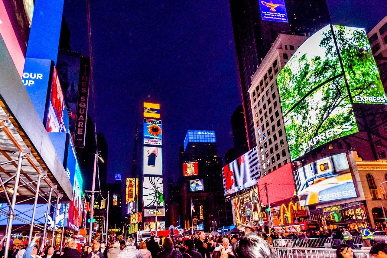 Vida nocturna en Times Square