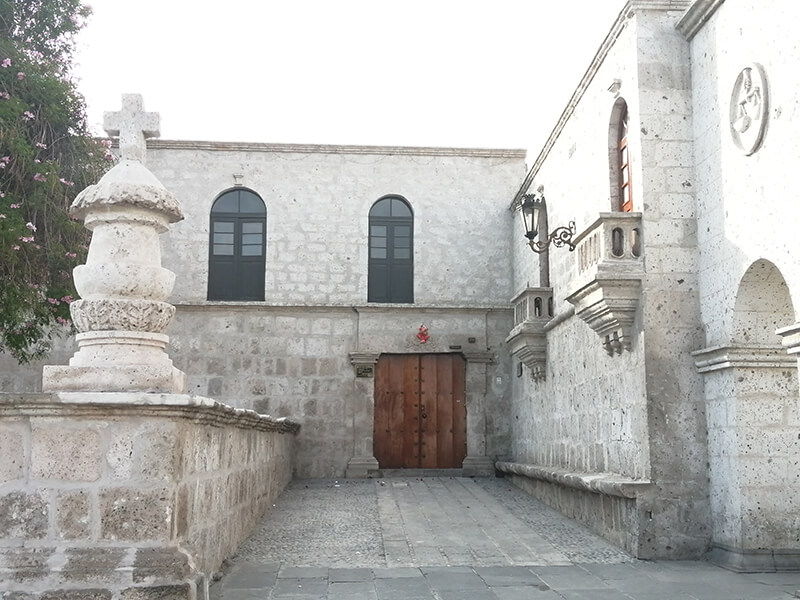 Caco histórico de Cayma