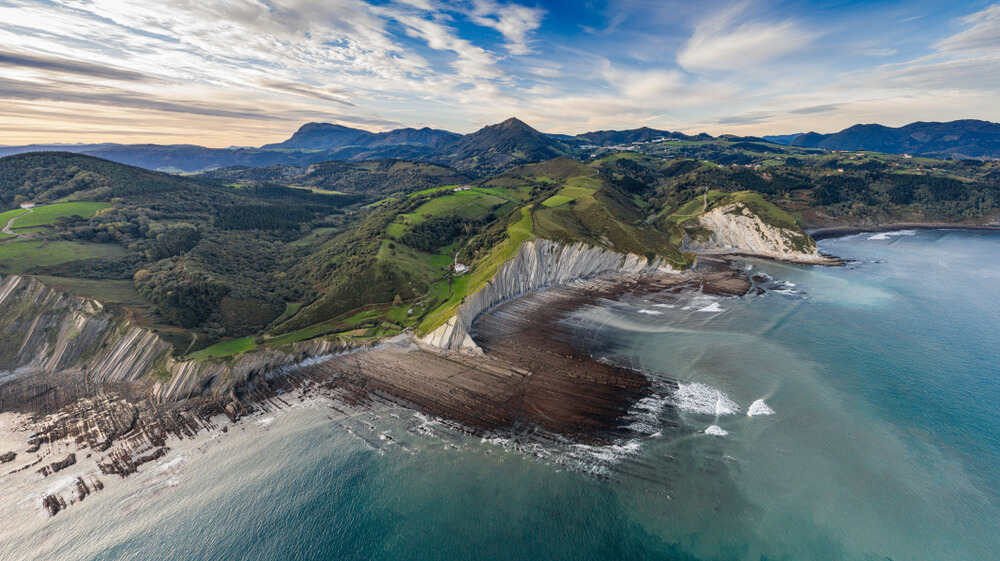 Vista aérea de la playa Sakoneta