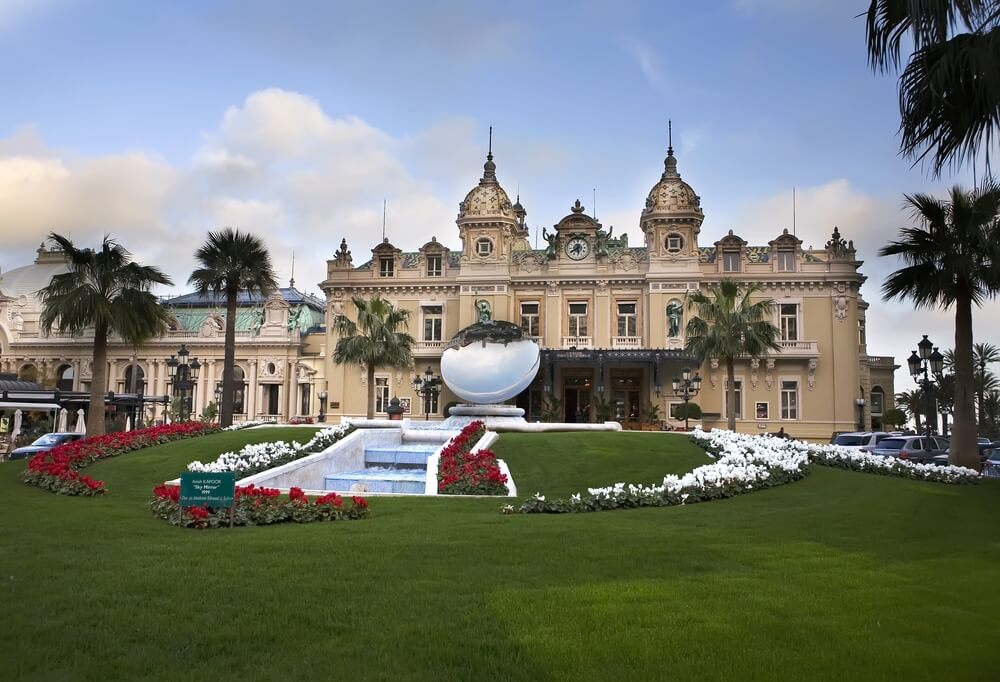 Casino de Montecarlo, una de las ciudades para amantes del juego