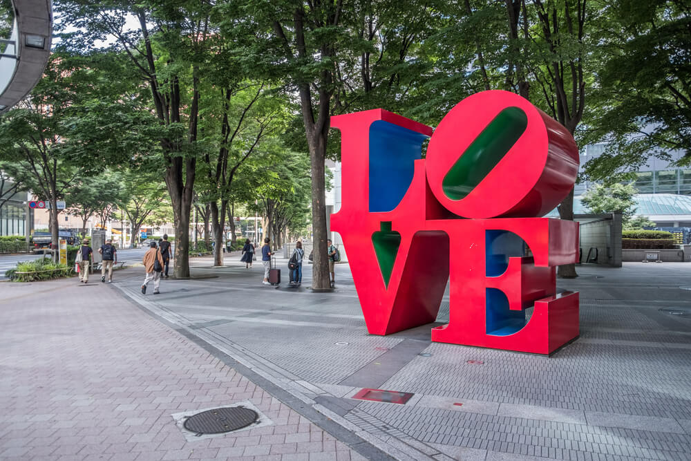 Escultura Love