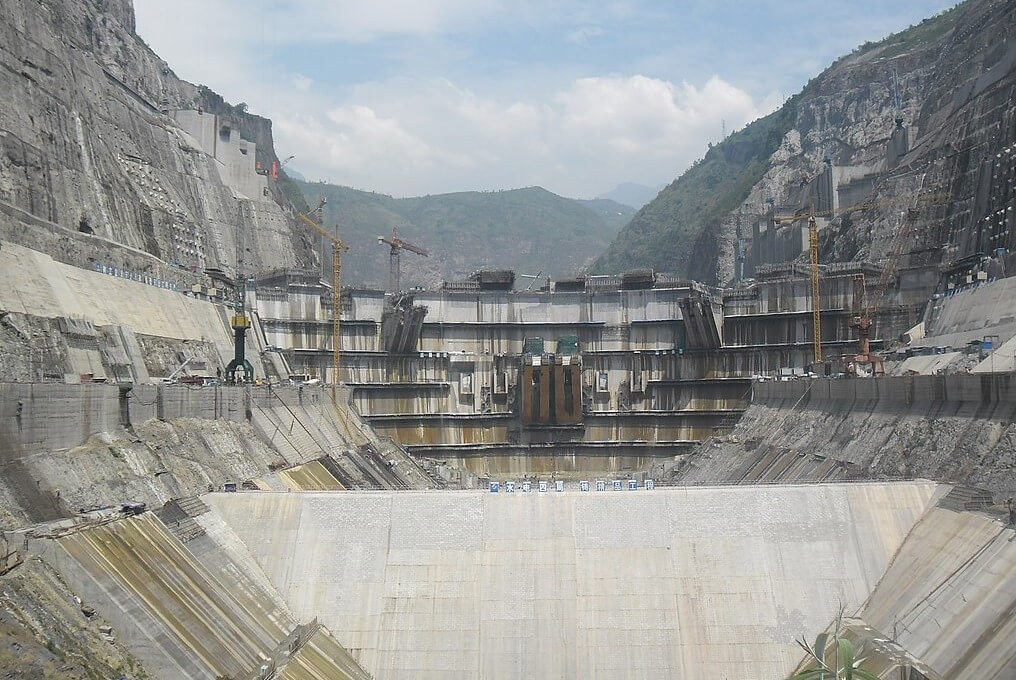 Construcción de una de las represas más impresionantes del mundo