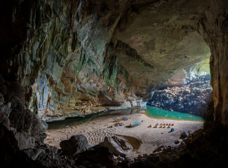 La cueva de Son Doong en Vietnam: la más grande del mundo