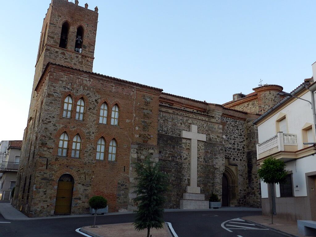Iglesia de Casas de Don Pedro