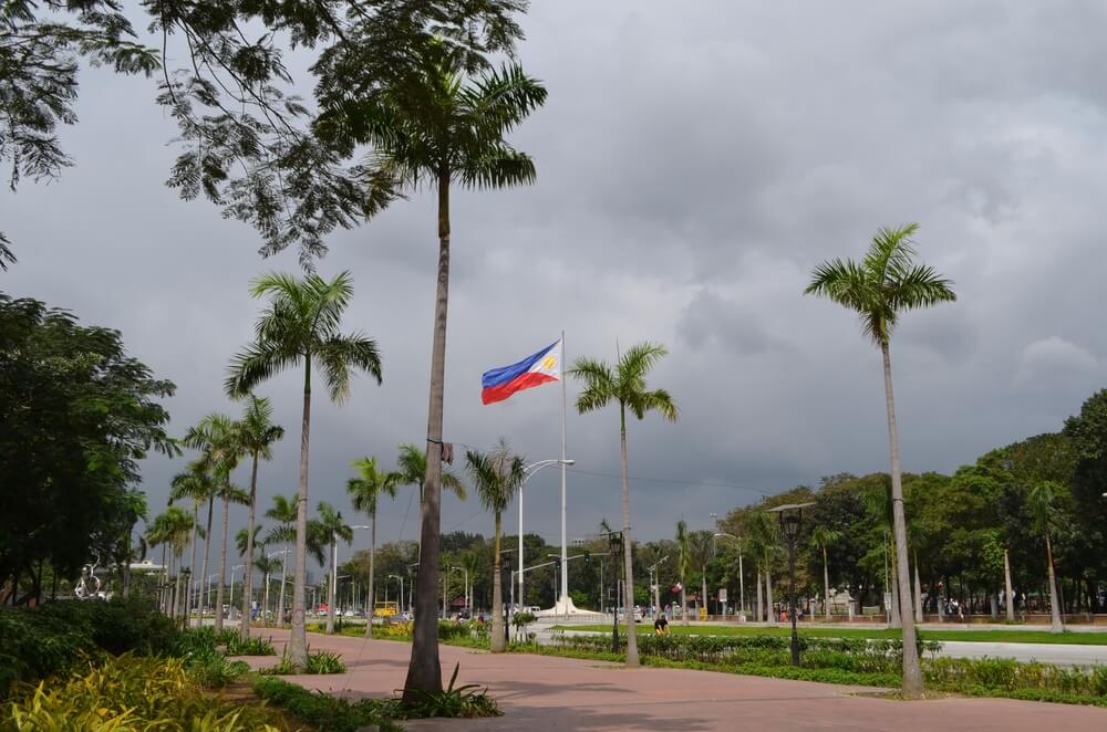 Vista del Roxas Boulevard en Manila