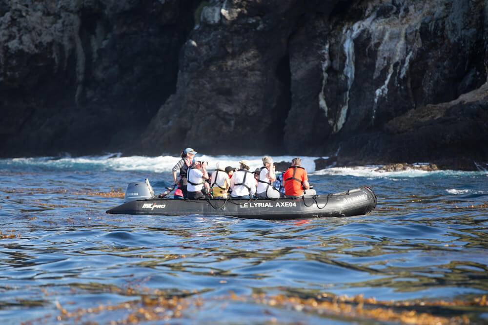 Turistas en Tristán de Acuña