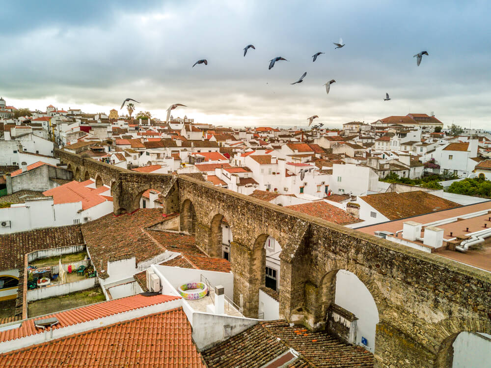 Acueducto de Évora