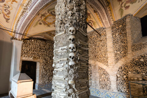 Capilla de los Huesos