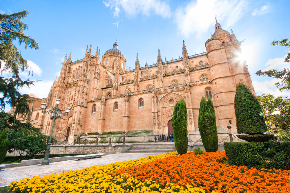 Postal de la Catedral de Salamanca.