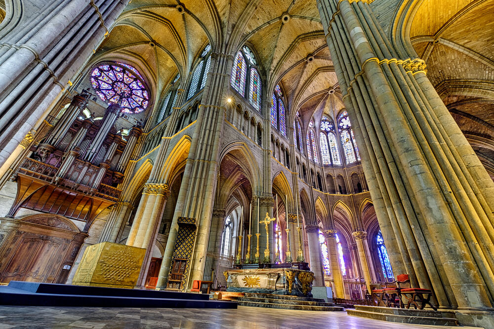 Interior de la catedral de Reims