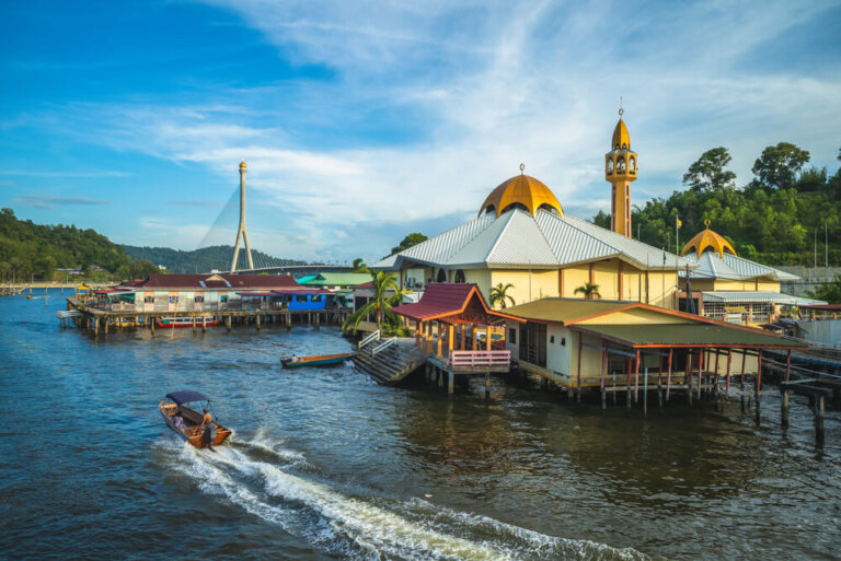 Kampong Ayer: un singular pueblo flotante