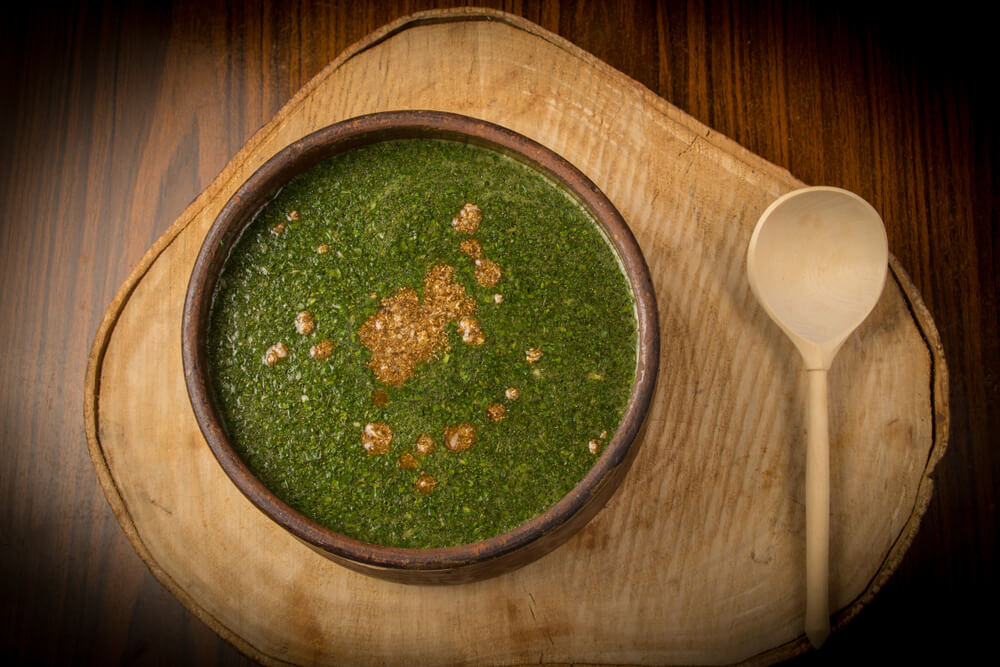 Plato de molokhia