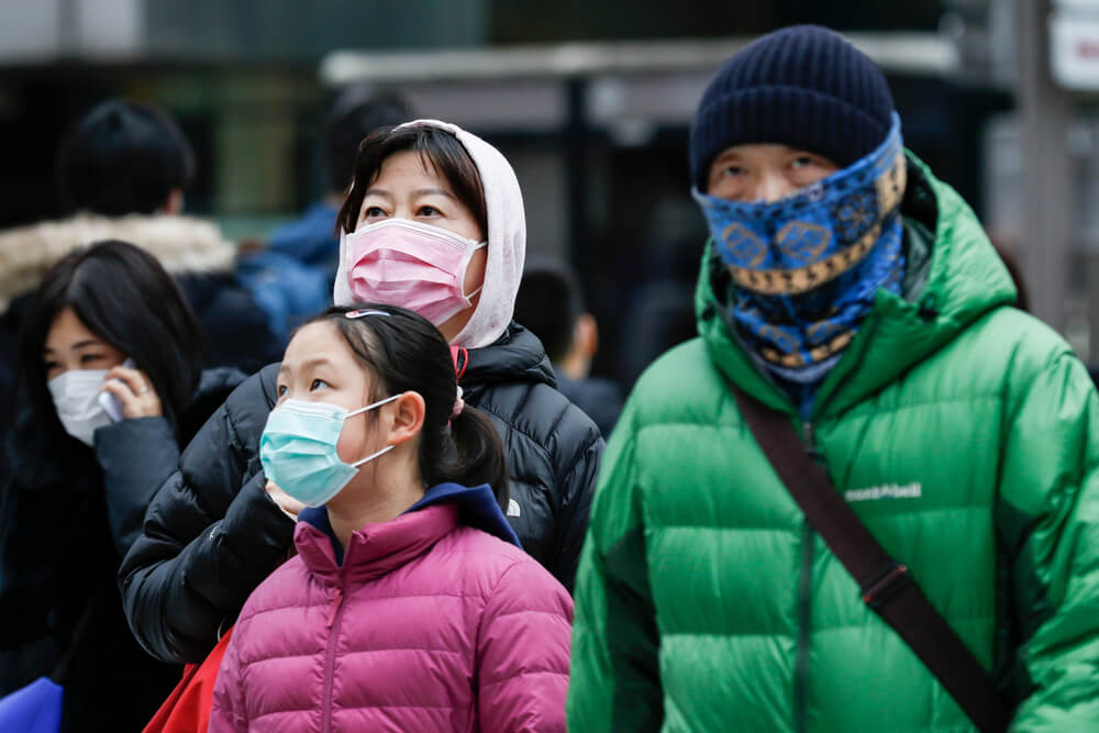 Personas que toman medidas para no aumentar el número de contagiados por Covid-19.