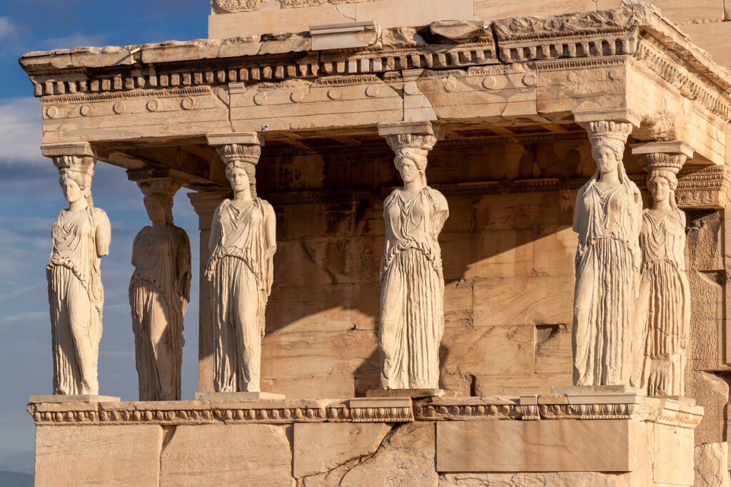 Cariátides en Atenas