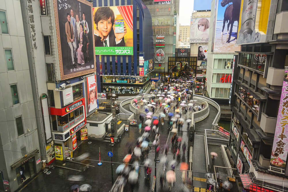 Turismo durante la Golden Week en Osaka.