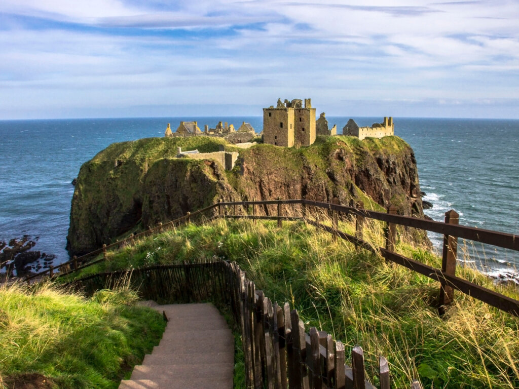 El Castillo Dunnotar, en la costa escocesa.