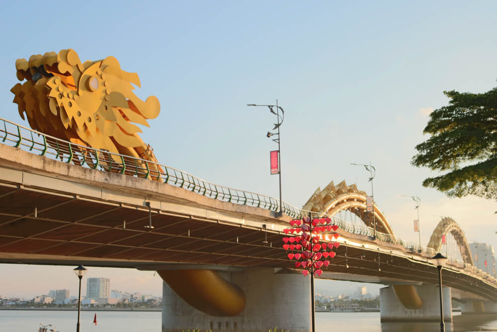 Puente del Dragón, en Vietnam.